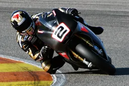Moto2 Test Valencia: primo giorno con i motori Honda 2010