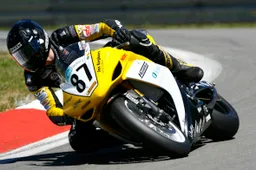 IDM Superbike: infortunio per Gareth Jones al Nurburgring
