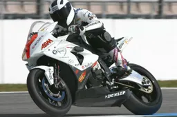 IDM Superbike: Wilbers BMW Racing nel 2013 con Jones, Herfoss, Glockner