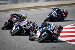 Superbike, team Bonovo BMW: Redding e Gerloff senza scuse da Assen