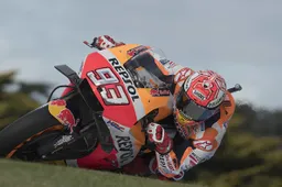 MotoGP, Marc Marquez: "Se Iannone vuole domani non vinciamo"