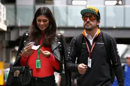 Fernando Alonso invita Valentino Rossi: "Prova Le Mans, ma bisogna prepararsi"