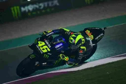 Valentino Rossi: "Ho distrutto la gomma anteriore, è un mistero"