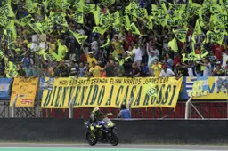 I fan di Valentino Rossi: le reazioni all'appello di Fabio Quartararo