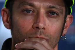 Valentino Rossi: "In Academy troppo vecchi per la Moto3"