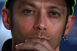 Yamaha accontenta Valentino Rossi: a Jerez con il cucchiaio