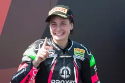 Incidente per Ana Carrasco: frattura vertebrale e Mondiale a rischio