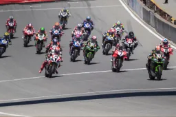 Superbike 2020: Quanti piloti a piedi, ora comincia l'assalto