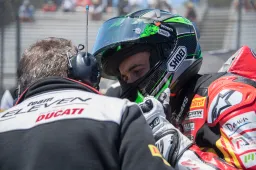 Superbike 2020: Eugene Laverty in BMW, che coppia con Tom Sykes!