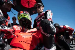 Superbike: BMW e Ducati a rischio motori per il gran finale