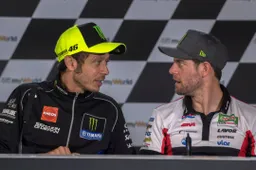 MotoGP, Valentino Rossi: "Voglio parlare con Cal Crutchlow"