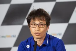MotoGP, Takahiro Sumi: "Valentino è inciampato sulle gomme"