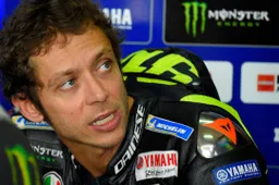 MotoGP, boss Petronas: "La firma con Valentino Rossi è vicina"