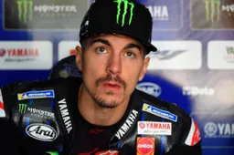 MotoGP, Vinales: "Restare in Yamaha? Vedremo la scelta migliore"