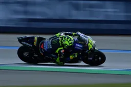 MotoGP, Valentino Rossi: "Abbiamo problemi sul ritmo gara"