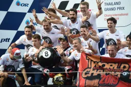 MotoGP, Marc Marquez 8 nero: "Senza la squadra non sarei qui"