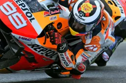 MotoGP, Jorge Lorenzo: "Il mio stile diverso da Marquez"
