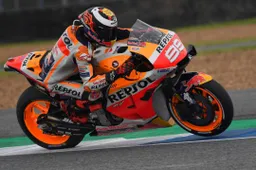 MotoGP, Jorge Lorenzo a picco: "Abbiamo problemi di telaio"