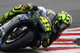 Valentino Rossi: "Per vincere bisogna fare come Vinales"