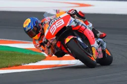 MotoGP, Jorge Lorenzo addio o arrivederci? "Mai dire mai..."