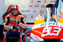 MotoGP, Marc Marquez: "Non potevo dire no a mio fratello"