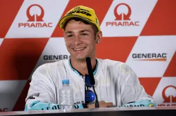 Lorenzo Dalla Porta: "Sono cresciuto con Valentino, ma Márquez superiore"