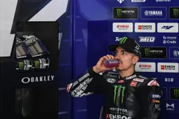 MotoGP, Maverick Viñales: diktat a Yamaha prima del rinnovo