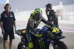 MotoGP, Valentino Rossi: "Strano il rinnovo di Marc Marquez"