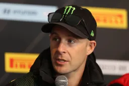 Jonathan Rea: "Davies il più grande rivale, Toprak sarà campione"