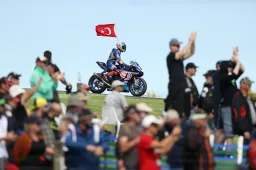 Superbike: Toprak, il predestinato "Non avevo più gomma, è un sogno"