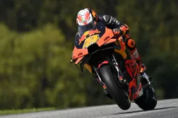 LIVE MotoGP Austria: pole di Vinales, 4° Dovizioso, Rossi 12°