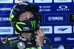 Valentino Rossi versione rock: "La MotoGP è un po' come i Pink Floyd"