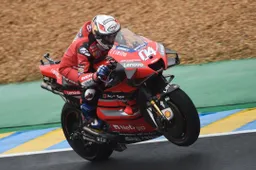 MotoGP, Andrea Dovizioso affonda... sull'asciutto: Le Mans ultima spiaggia