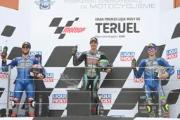 MotoGP, dialoghi "segreti" tra Morbidelli-Rins-Mir prima e dopo il podio