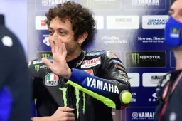 MotoGP, Valentino Rossi & Co.: a Portimao è il momento degli addii