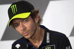 MotoGP, Valentino Rossi: "Consiglio Pecco nel team Ducati factory"