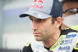 MotoGP: Johann Zarco, impatto con l'asfalto in Austria a 26.52 G