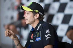 MotoGP, Valentino Rossi-Petronas SRT: la firma non era scontata