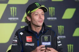 Valentino Rossi termina l'isolamento: "Ho ancora due possibilità"
