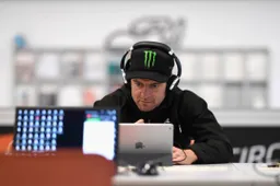 MotoGP, Cal Crutchlow esordisce in Yamaha: "Non porto i segreti Honda"