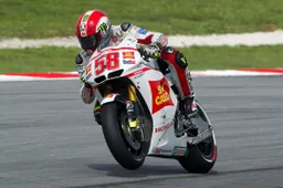 Marco Simoncelli, 8 anni dopo la corsa continua