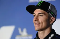 MotoGP, "bomba" di mercato: "Vinales-Aprilia hanno già firmato"