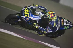 LIVE MotoGP Qatar Jorge Lorenzo non dà scampo, Vale Rossi 4°