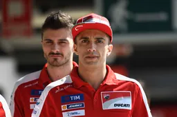 MotoGP Andrea Iannone punito: ultima posizione in griglia ad Assen