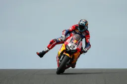 Superbike: Honda, entro Aragon deve scegliere Cosworth o Marelli