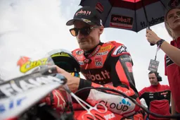 Superbike: Chaz Davies non si opera, pronto per Portimao?