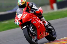 CIV: confermata la squalifica a Vizziello, Tamburini resta campione