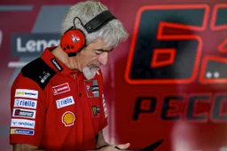 MotoGP, Dall'Igna risponde alle critiche: "Parlate meno e lavorate"