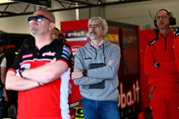 Superbike, Ducati e il compagno di Bautista: Dall'Igna prende tempo