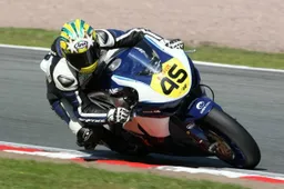 BSB: Glen Richards torna in Supersport con Triumph